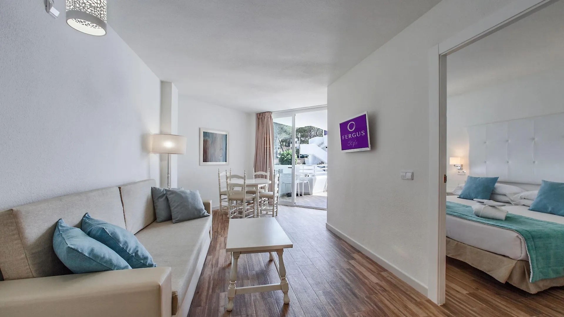**** Hotel Fergus Style Cala Blanca Suites Santa Ponsa Spain