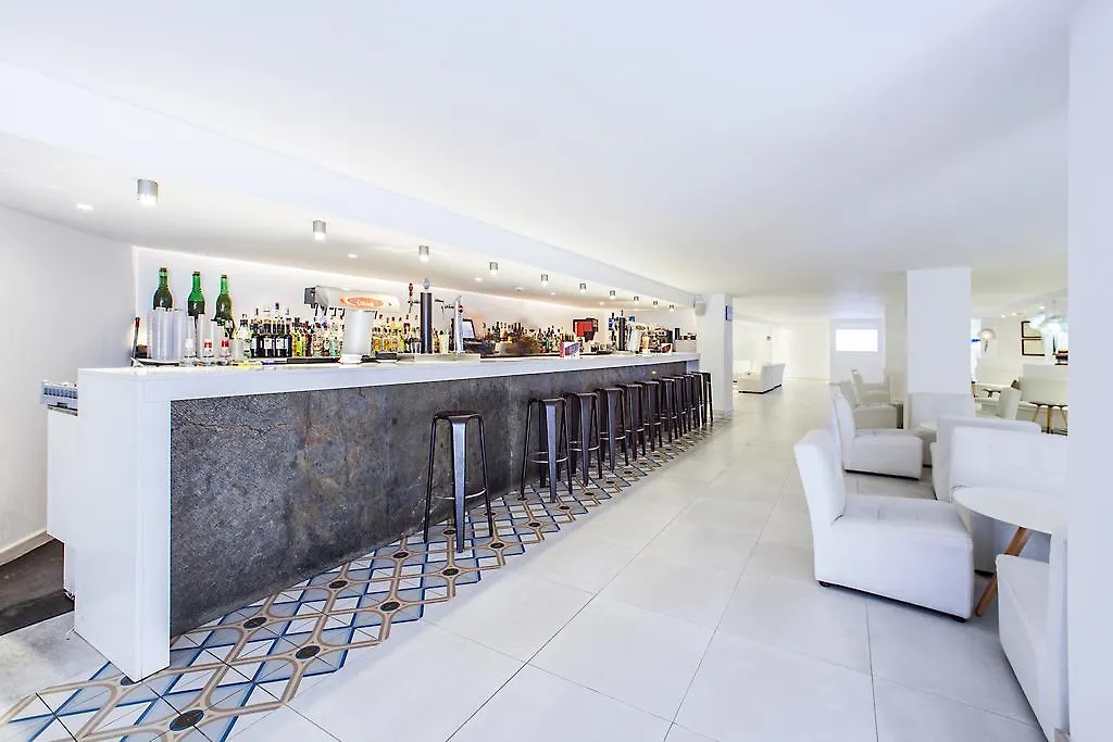 Fergus Style Cala Blanca Suites Santa Ponsa Spain