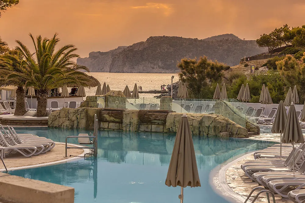 Fergus Style Cala Blanca Suites سانتا بونسا 4*,