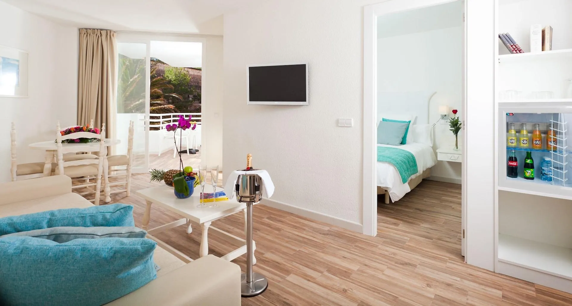Fergus Style Cala Blanca Suites Santa Ponsa Hotel